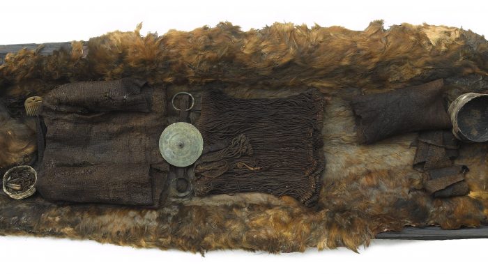 Egtved-pigen. Roberto Fortuna og Kira Ursem. Nationalmuseet