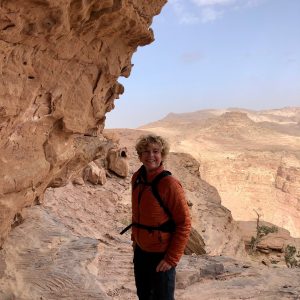 Christine Antorini i Wadi Rum-ørkenen i Jordan 2019. Foto privat
