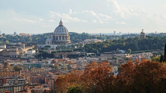 Udsigt til Peterskirken i Rom. Foto Bradiporap Pixabay