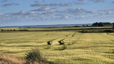 DVL vandretur 1. juli 2026. FYRAFTENSTUR ved Kloster by